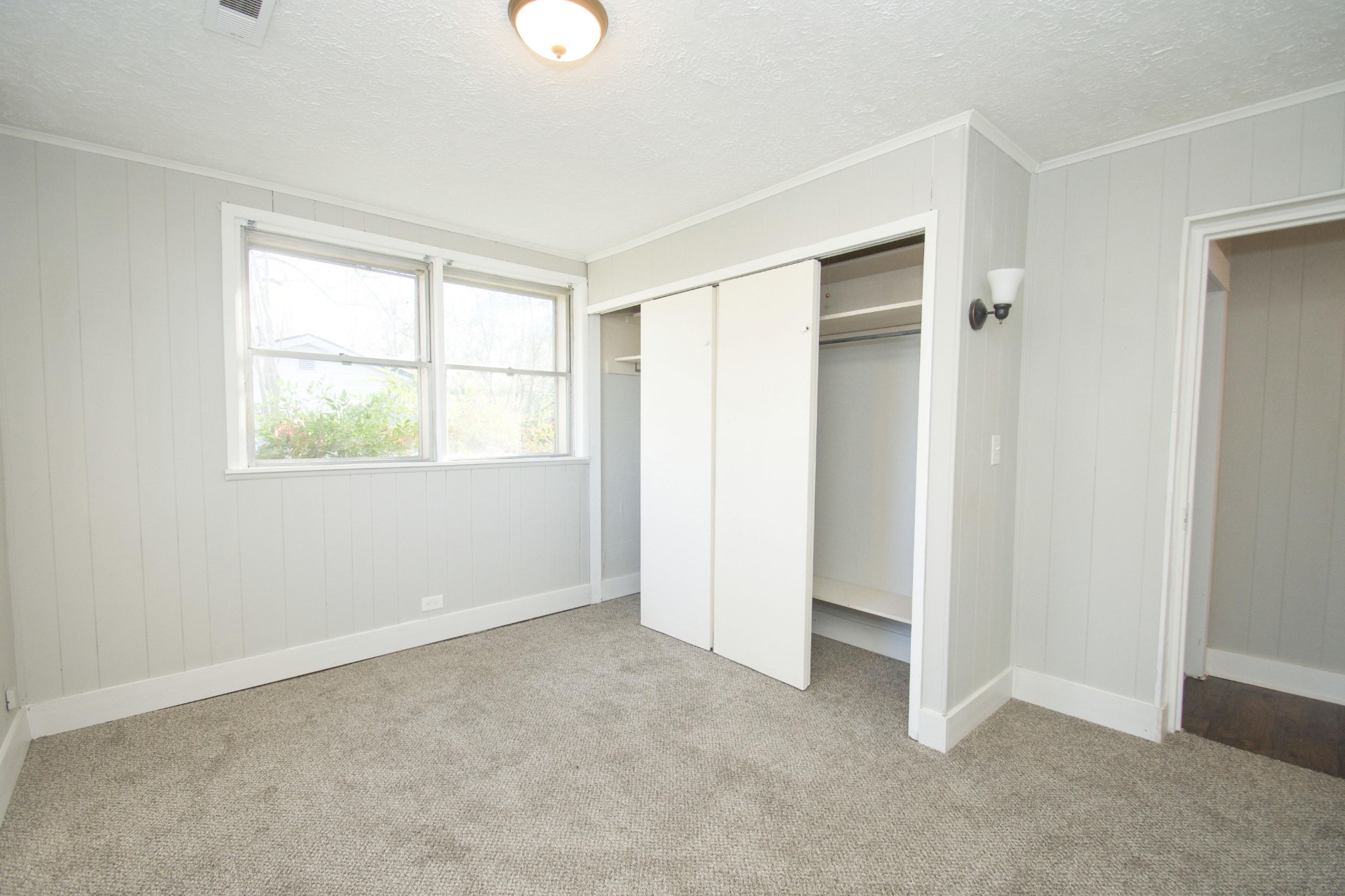 102 Goucher Circle Oak Ridge, TN 37830 - Photo 28 of 37 an empty room with windows