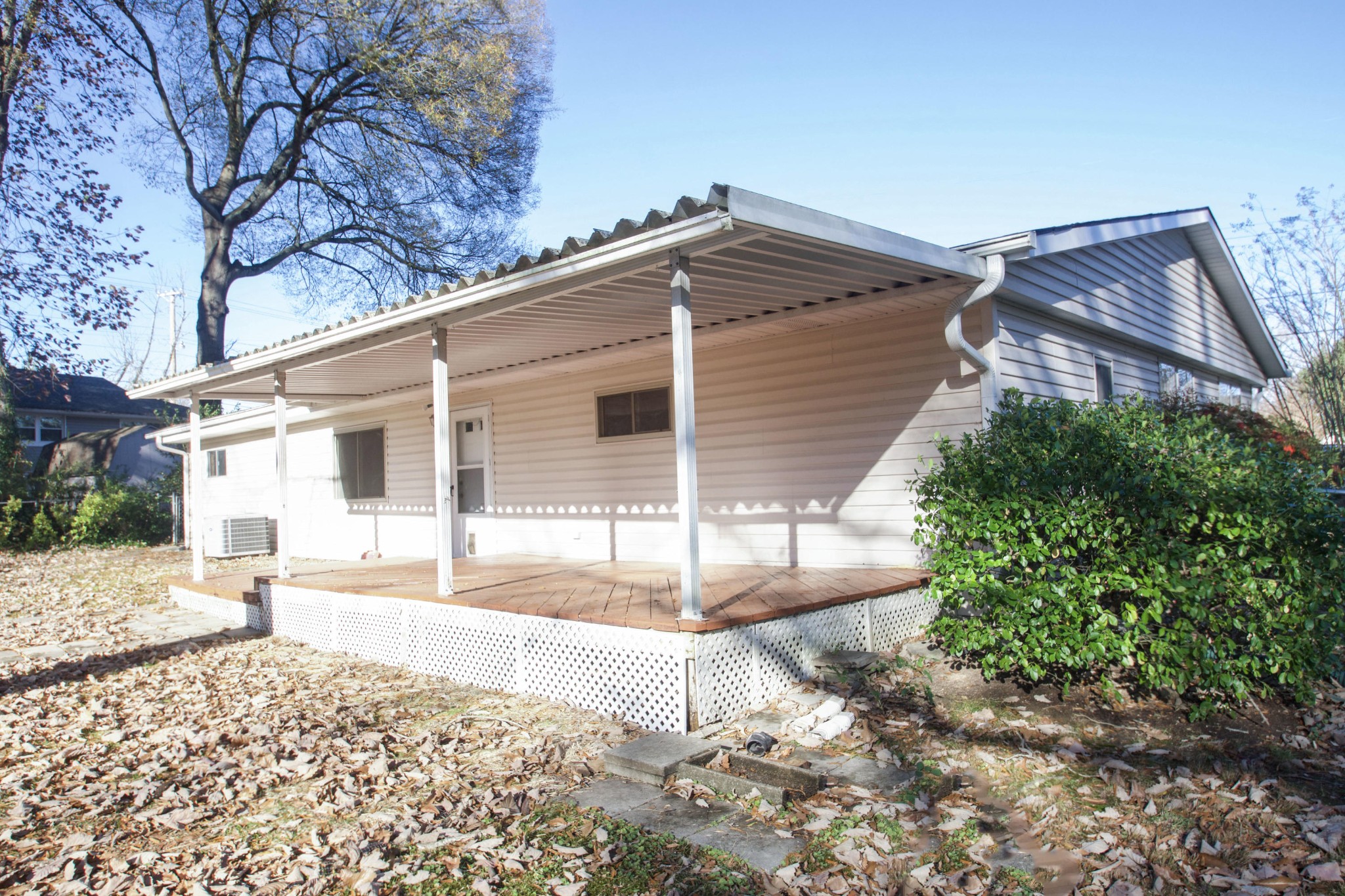 102 Goucher Circle Oak Ridge, TN 37830 - Photo 35 of 37 a backyard of a house