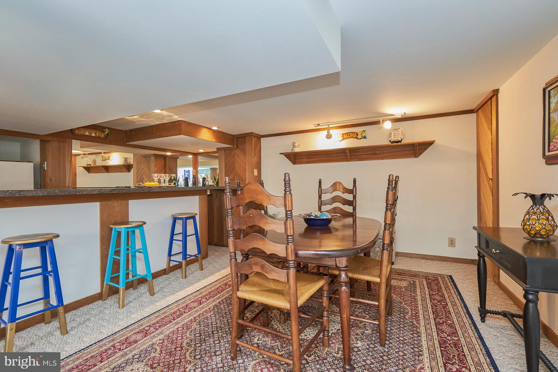 100 Tapawingo Road Southeast Vienna, VA 22180 - Photo 16 of 37 Entertain with Ease