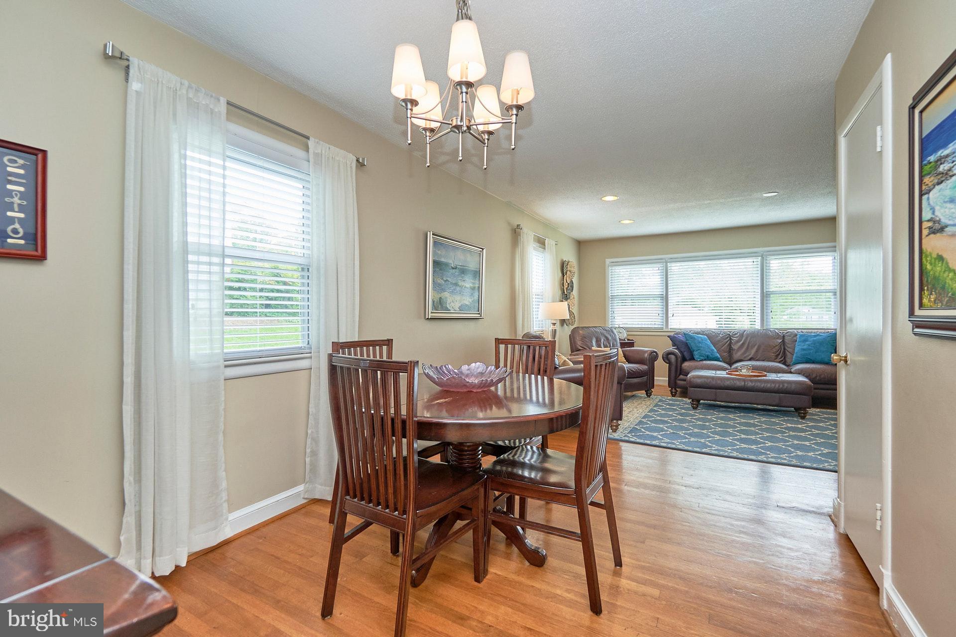 100 Tapawingo Road Southeast Vienna, VA 22180 - Photo 6 of 37