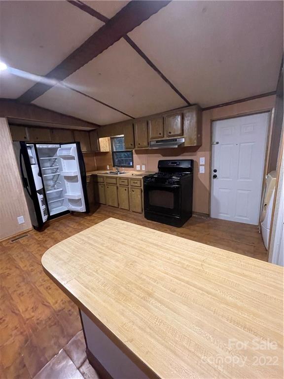 2064 Kool Park Road Northeast Hickory, NC 28601 - Photo 7 of 8 Gallery Image 7