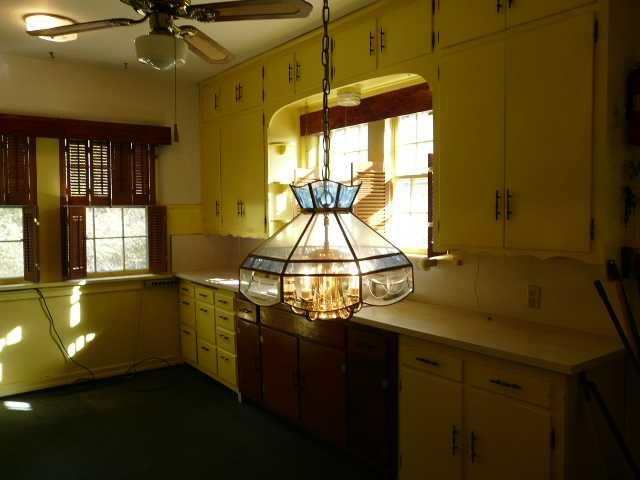 4965 Donnelly Road Anderson, IN 46011 - Photo 4 of 24 Gallery Image 4