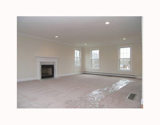 4 Bellmare Road Coventry, RI 02816 - Photo 4 of 8 Den/Family/Great Room.
