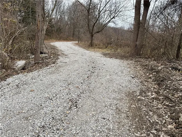 $225,000 | Hickory Grove Road, Richmond, MO 64085