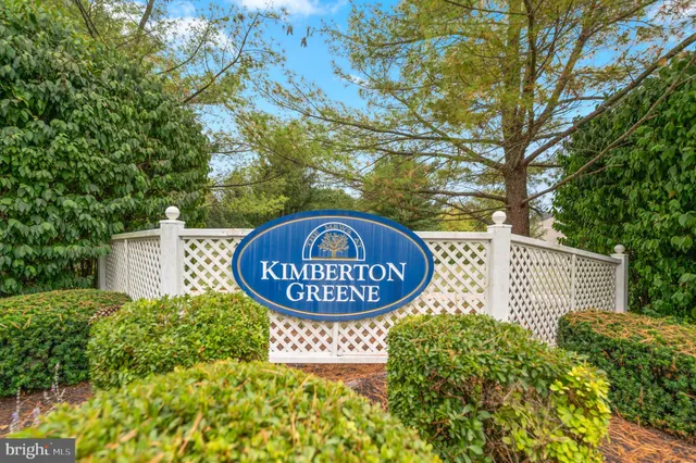 a view of a sign of a park