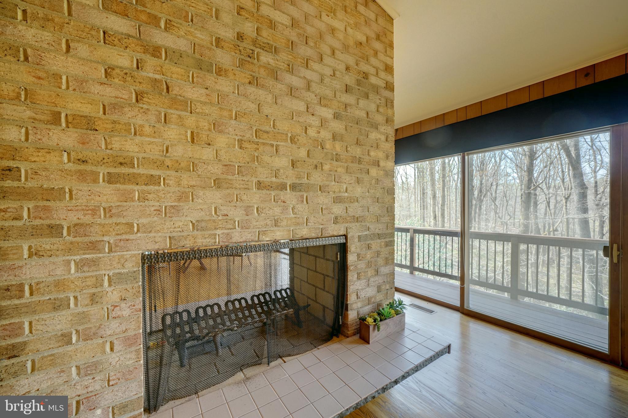 10869 Braeburn Road Columbia, MD 21044 - Photo 14 of 87 Shared fireplace dining room