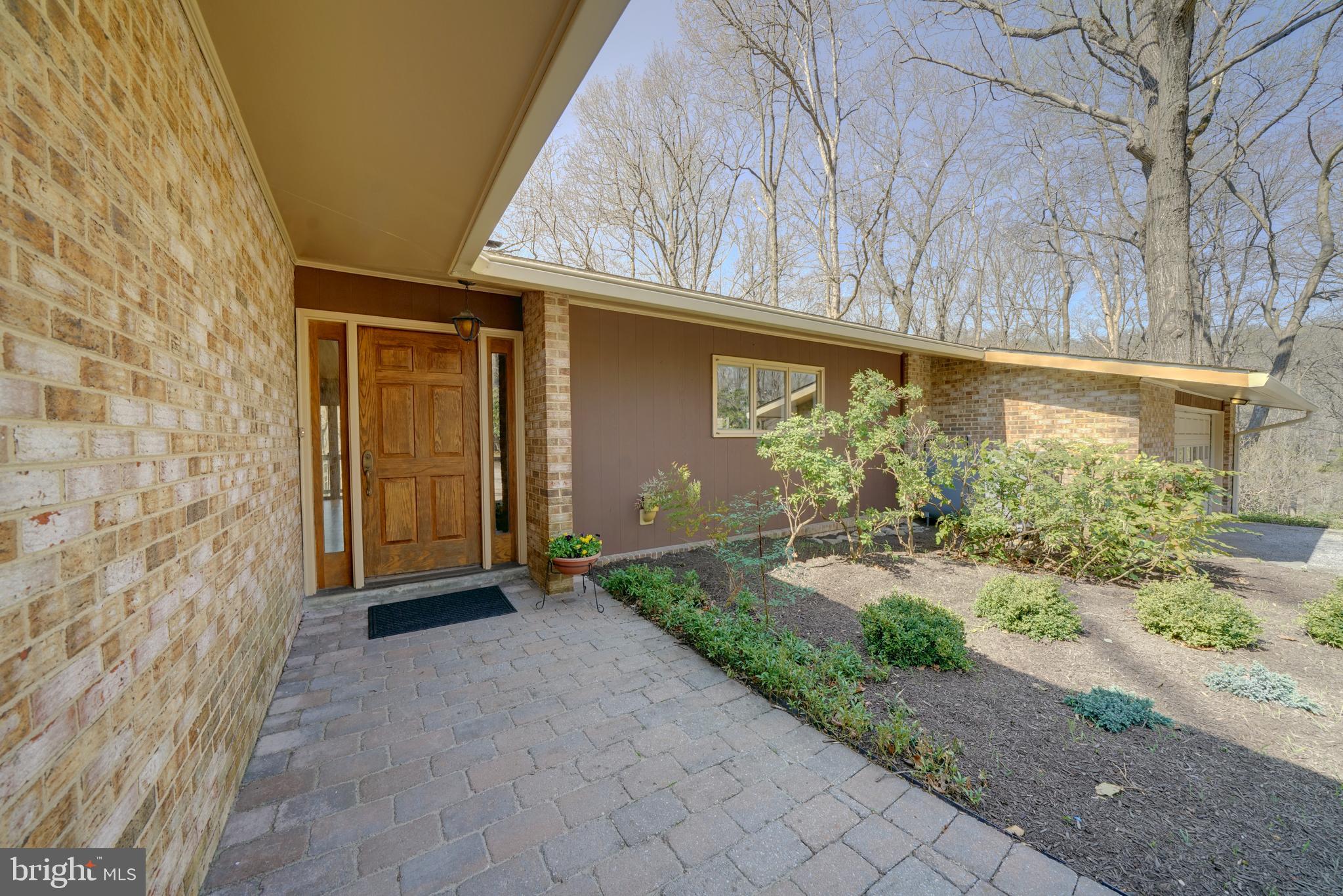 10869 Braeburn Road Columbia, MD 21044 - Photo 3 of 87 A classic low profile approach