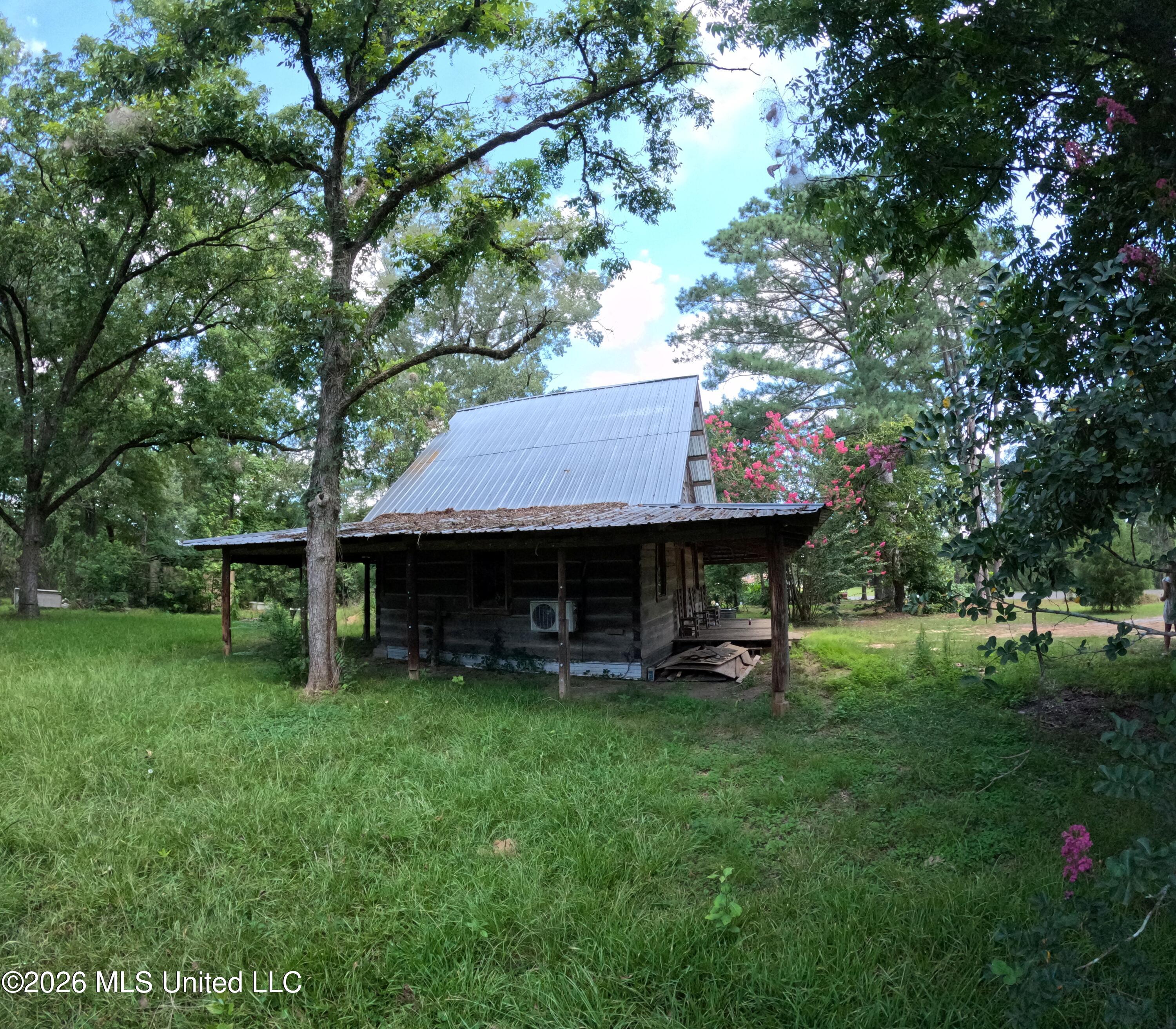 32 Granby Road Prentiss, MS 39474 - Photo 2 of 20 GOPR1031