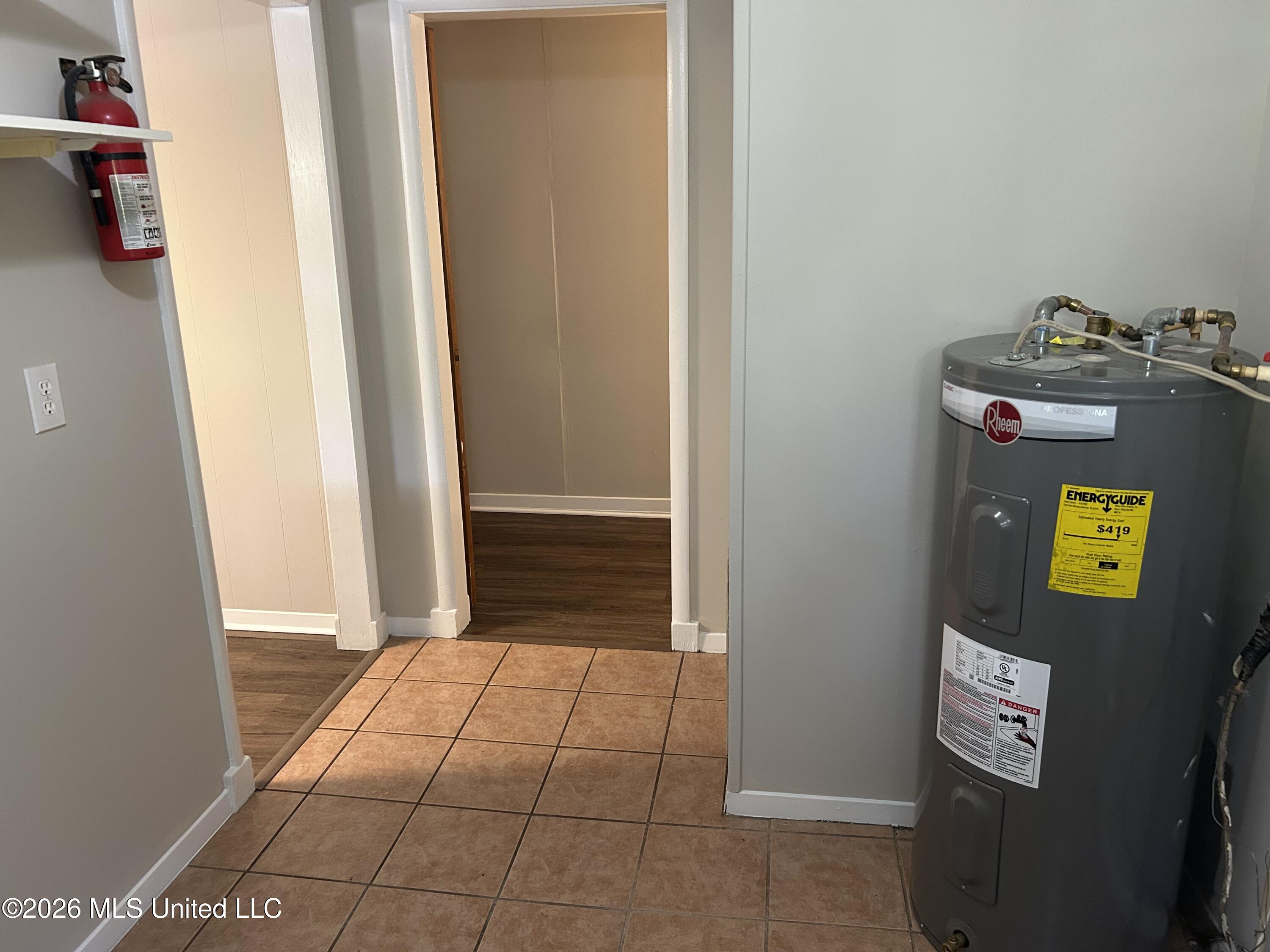 3464 South Red Banks Road Byhalia, MS 38611 - Photo 12 of 27 Photo Apr 07 2026, 3 19 59 PM