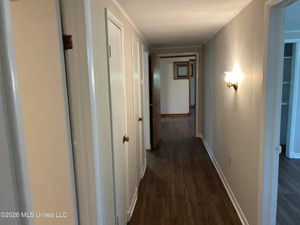 $1,495 | 3464 South Red Banks Road, Byhalia, MS 38611