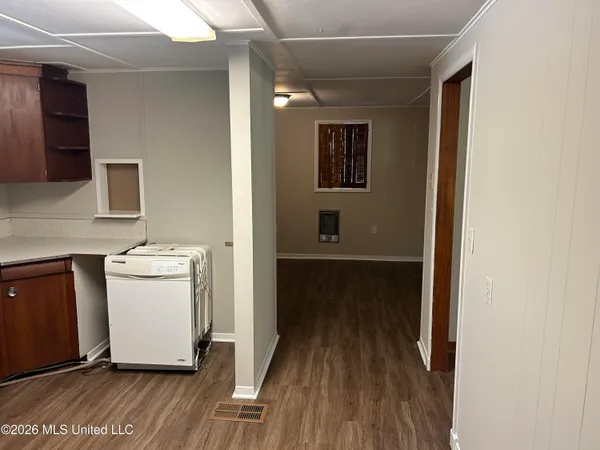 $1,495 | 3464 South Red Banks Road, Byhalia, MS 38611