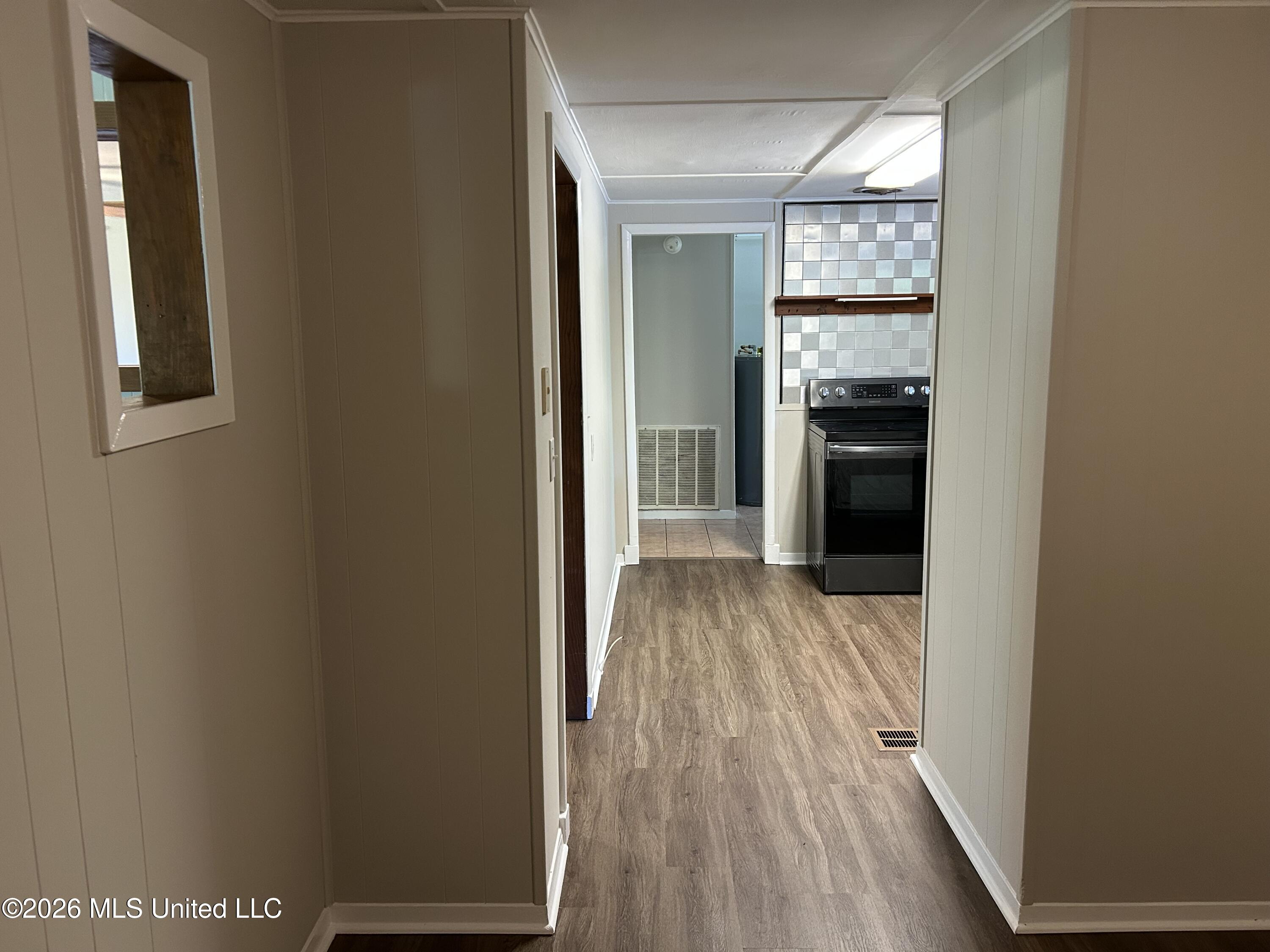 3464 South Red Banks Road Byhalia, MS 38611 - Photo 6 of 27 Photo Apr 07 2026, 3 18 49 PM