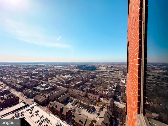 $7,500 | 10 East Lee Street, Unit 2701, Baltimore, MD 21202