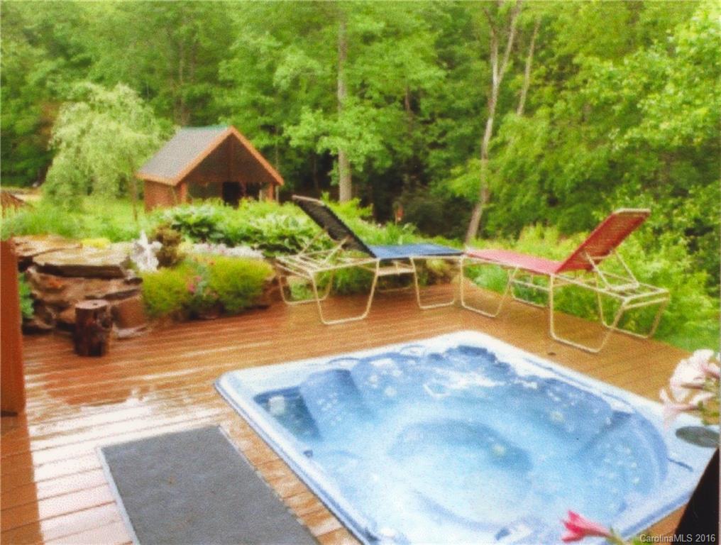 485 Old Fort Road Fairview, NC 28730 - Photo 16 of 24 Gallery Image 16
