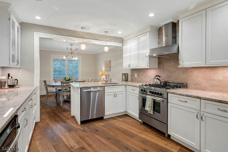 198 Riveredge Drive Chatham, NJ 07928 - Photo 7 of 20