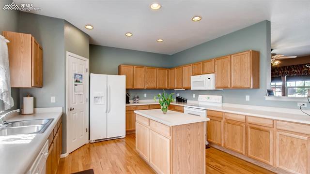 9381 Bethpage Road Peyton, CO 80831 - Photo 7 of 20 Gallery Image 7