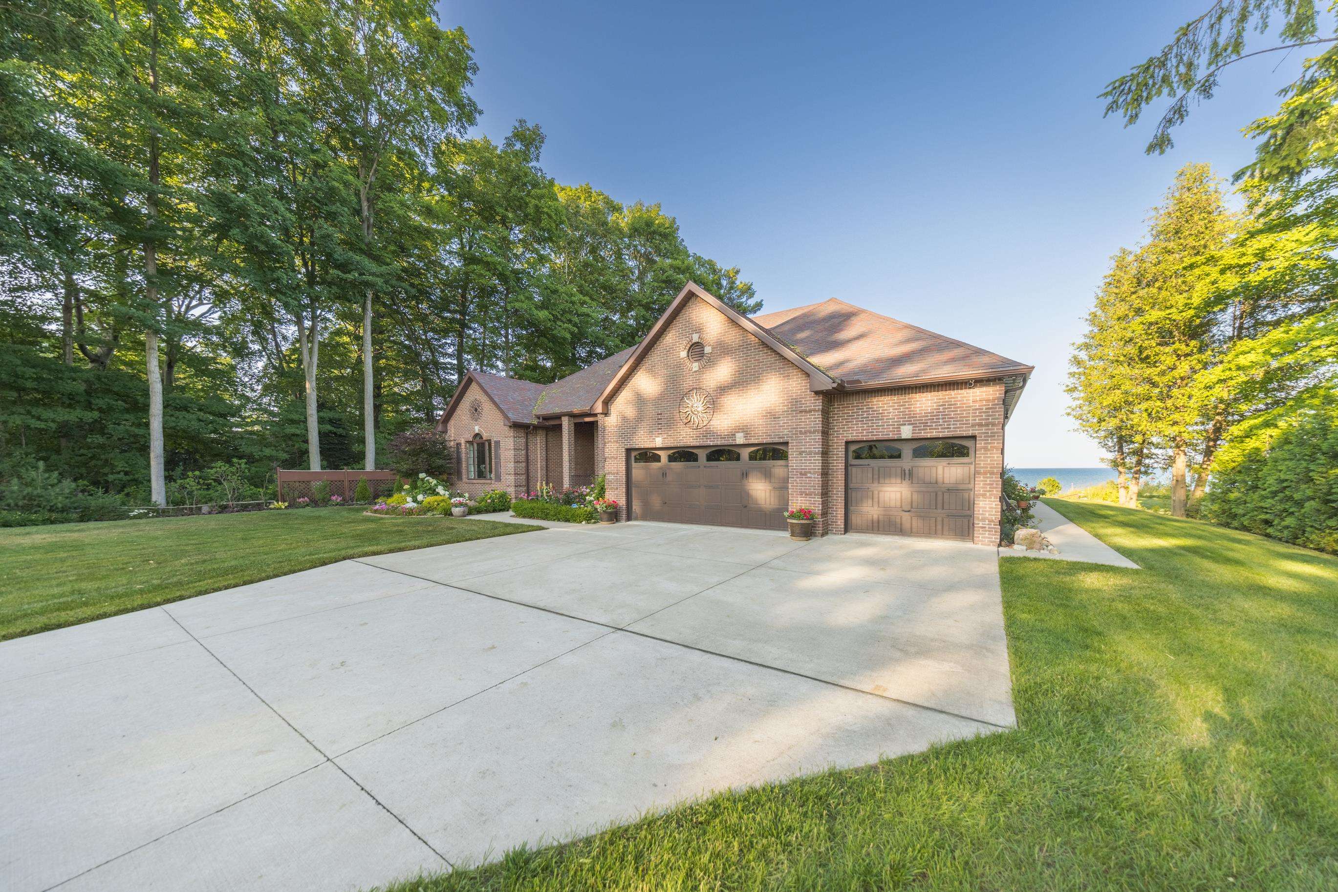 5226 Lakeshore Road Deckerville, MI 48427 - Photo 60 of 99 50148359-4f5cf129-3805-4c62-8bd1-5859e30c8a12.JPG