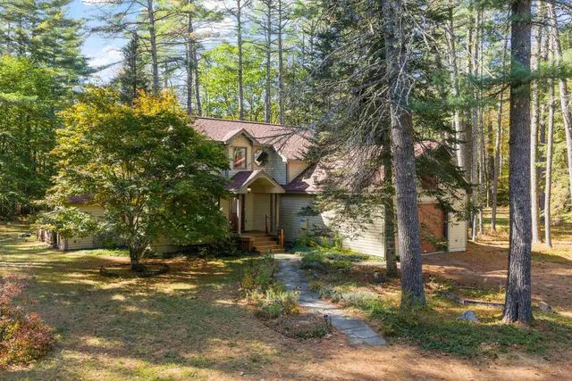 $750,000 | 67 Hoyt Mill Road, Moultonborough, NH 03254