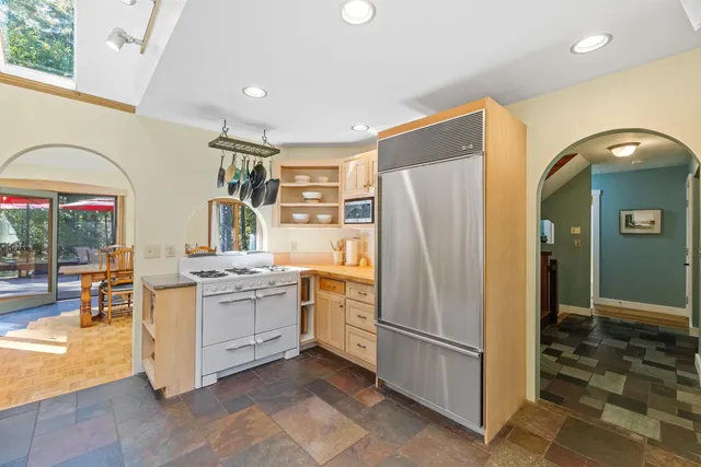 $750,000 | 67 Hoyt Mill Road, Moultonborough, NH 03254