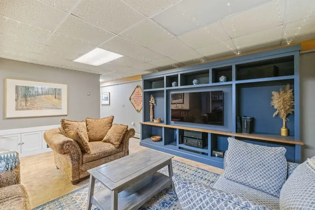 $750,000 | 67 Hoyt Mill Road, Moultonborough, NH 03254