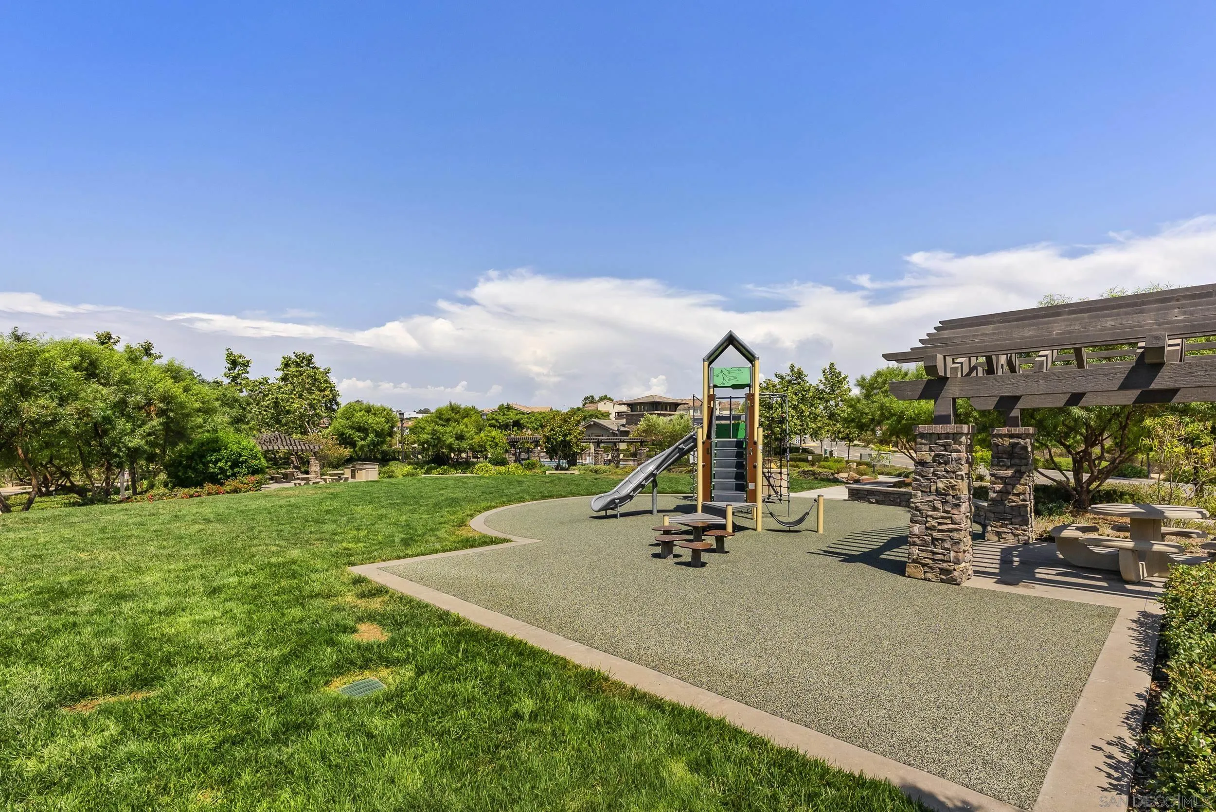 3304 Telaga Road Carlsbad, CA 92010 - Photo 45 of 60 Gallery Image 45