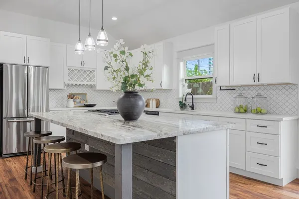 $419,000 | 3606 Billingsley Street, Houston, TX 77009