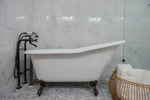 $419,000 | 3606 Billingsley Street, Houston, TX 77009