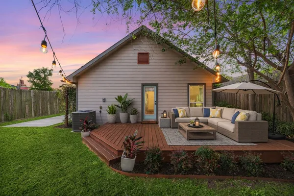 $419,000 | 3606 Billingsley Street, Houston, TX 77009