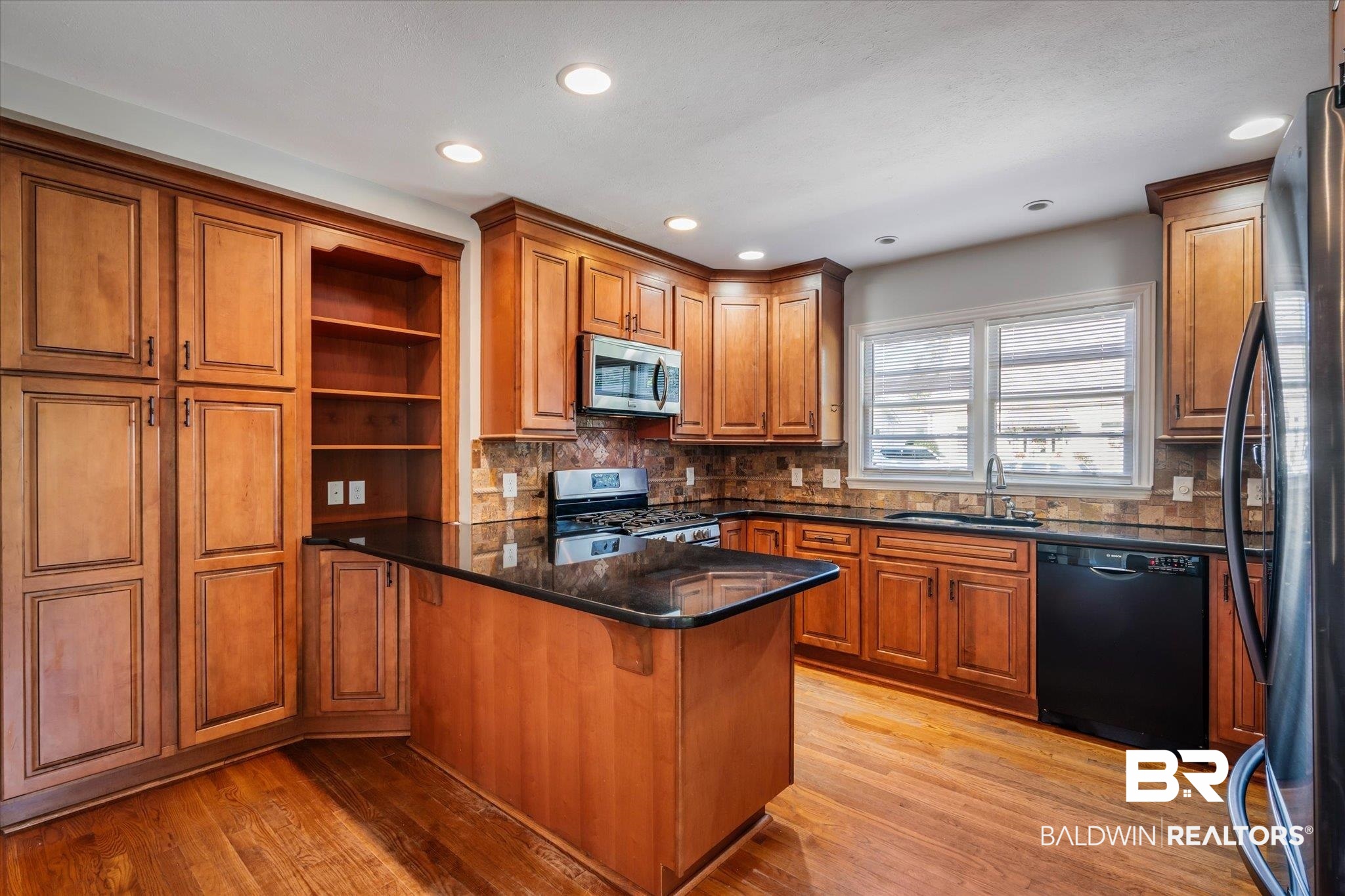 4303 The Cedars Avenue Mobile, AL 36608 - Photo 8 of 30