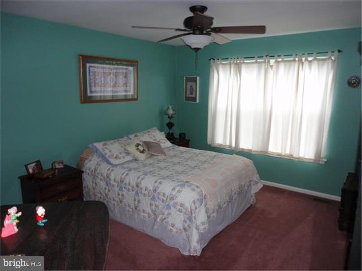 43 Normandy Road Evesham, NJ 08053 - Photo 19 of 25 Bedroom 3