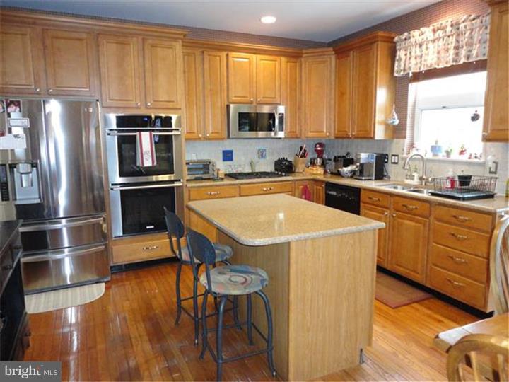 43 Normandy Road Evesham, NJ 08053 - Photo 8 of 25 Kitchen