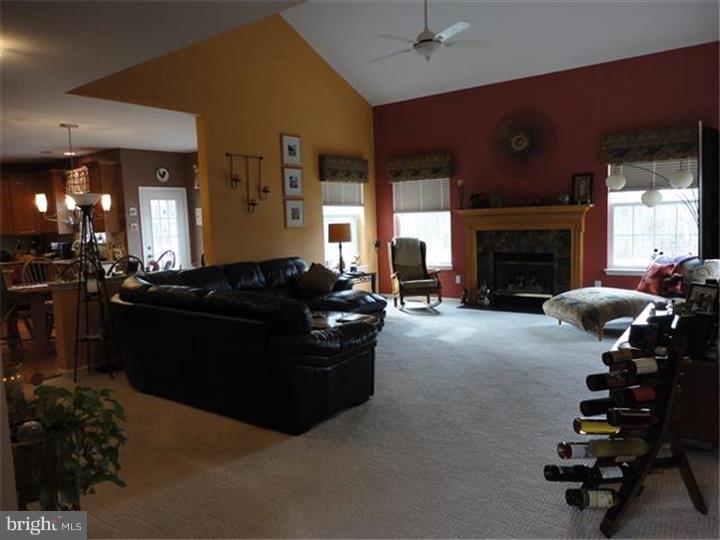 43 Normandy Road Evesham, NJ 08053 - Photo 10 of 25 Great Room