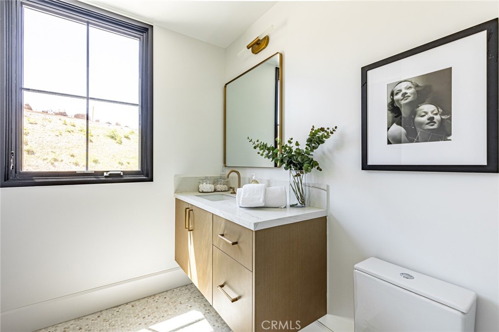 23614 Dry Canyon Cold Creek Road Calabasas, CA 91302 - Photo 28 of 56