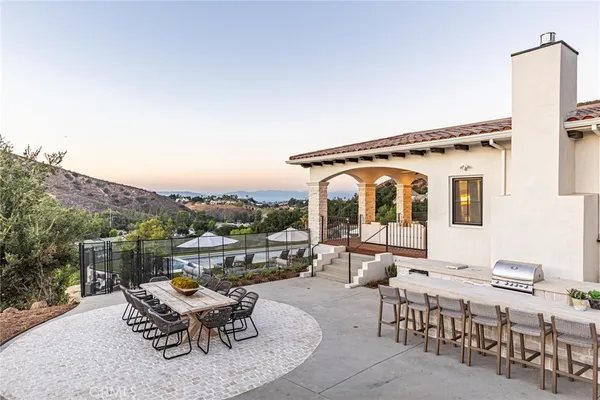 $10,450,000 | 23614 Dry Canyon Cold Creek Road, Calabasas, CA 91302