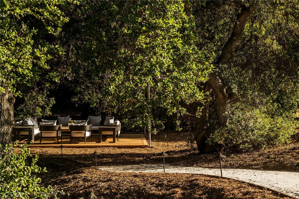 23614 Dry Canyon Cold Creek Road Calabasas, CA 91302 - Photo 8 of 56