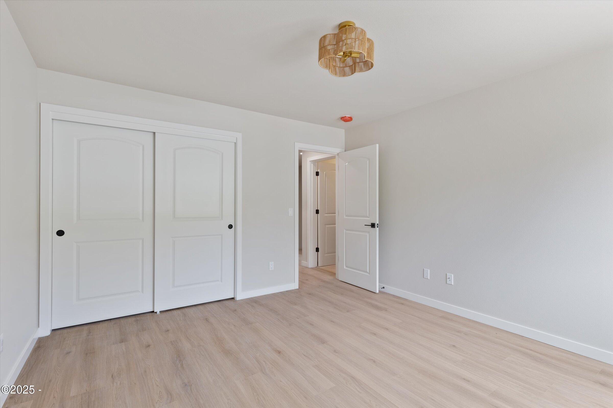 815 Southwest 13th Street, Unit 3 Newport, OR 97365 - Photo 27 of 46 24-IMG_5955