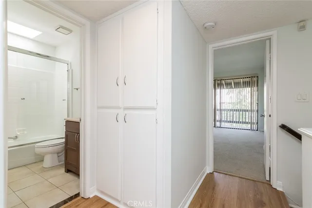 $775,000 | 5711 Owensmouth Avenue, Unit 116, Woodland Hills, CA 91367