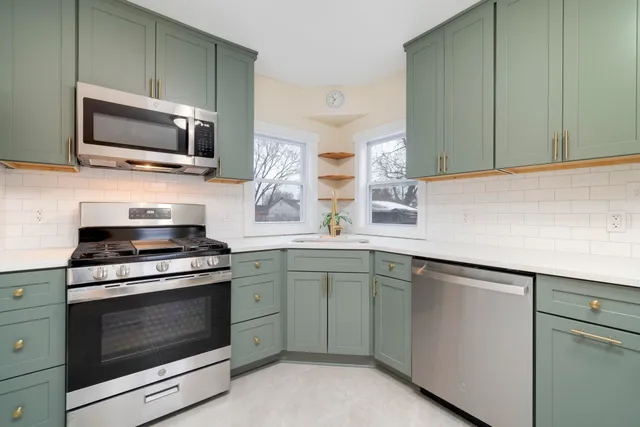 $200,000 | 5009 Arlington Street, Loves Park, IL 61111