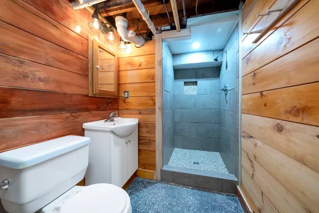 $200,000 | 5009 Arlington Street, Loves Park, IL 61111