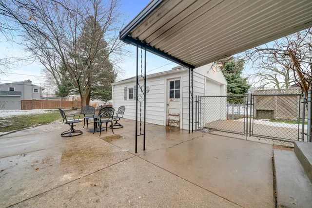 $200,000 | 5009 Arlington Street, Loves Park, IL 61111