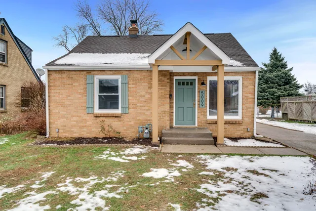 $200,000 | 5009 Arlington Street, Loves Park, IL 61111