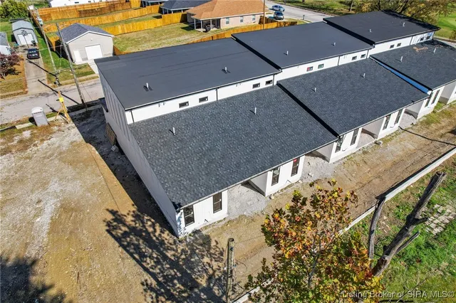 $361,000 | 1616 Scott Street, Jeffersonville, IN 47130