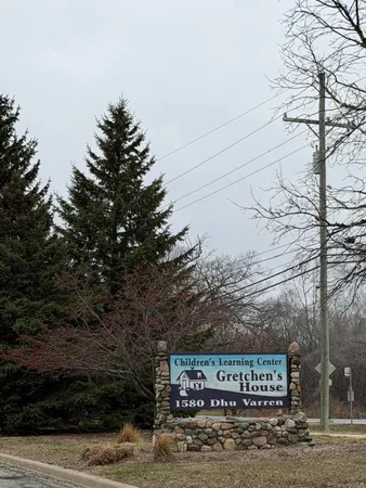 $1,900 | 2782 South Knightsbridge Circle, Ann Arbor, MI 48105