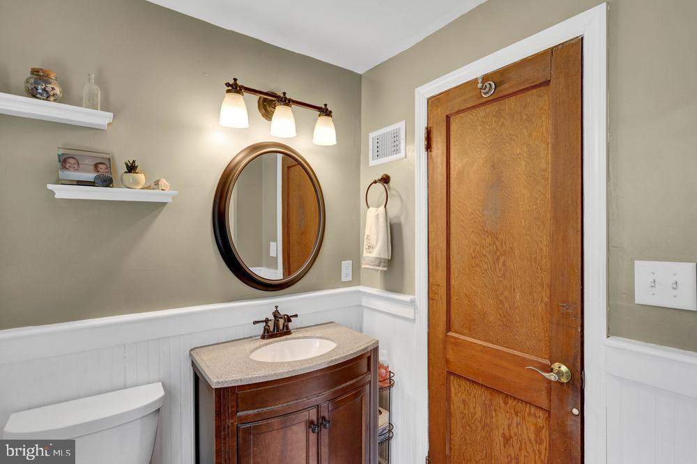 2064 Sycamore Road York, PA 17408 - Photo 28 of 41
