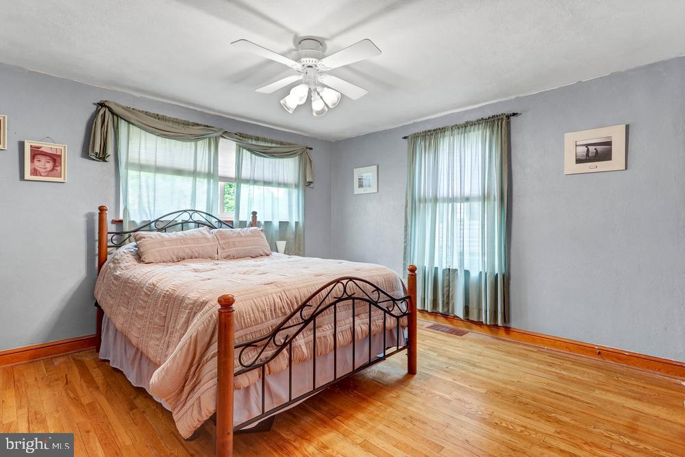 2064 Sycamore Road York, PA 17408 - Photo 35 of 41