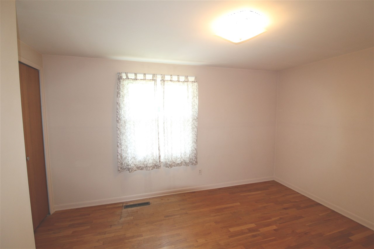 6496 Calkins Road Flint, MI 48532 - Photo 12 of 21