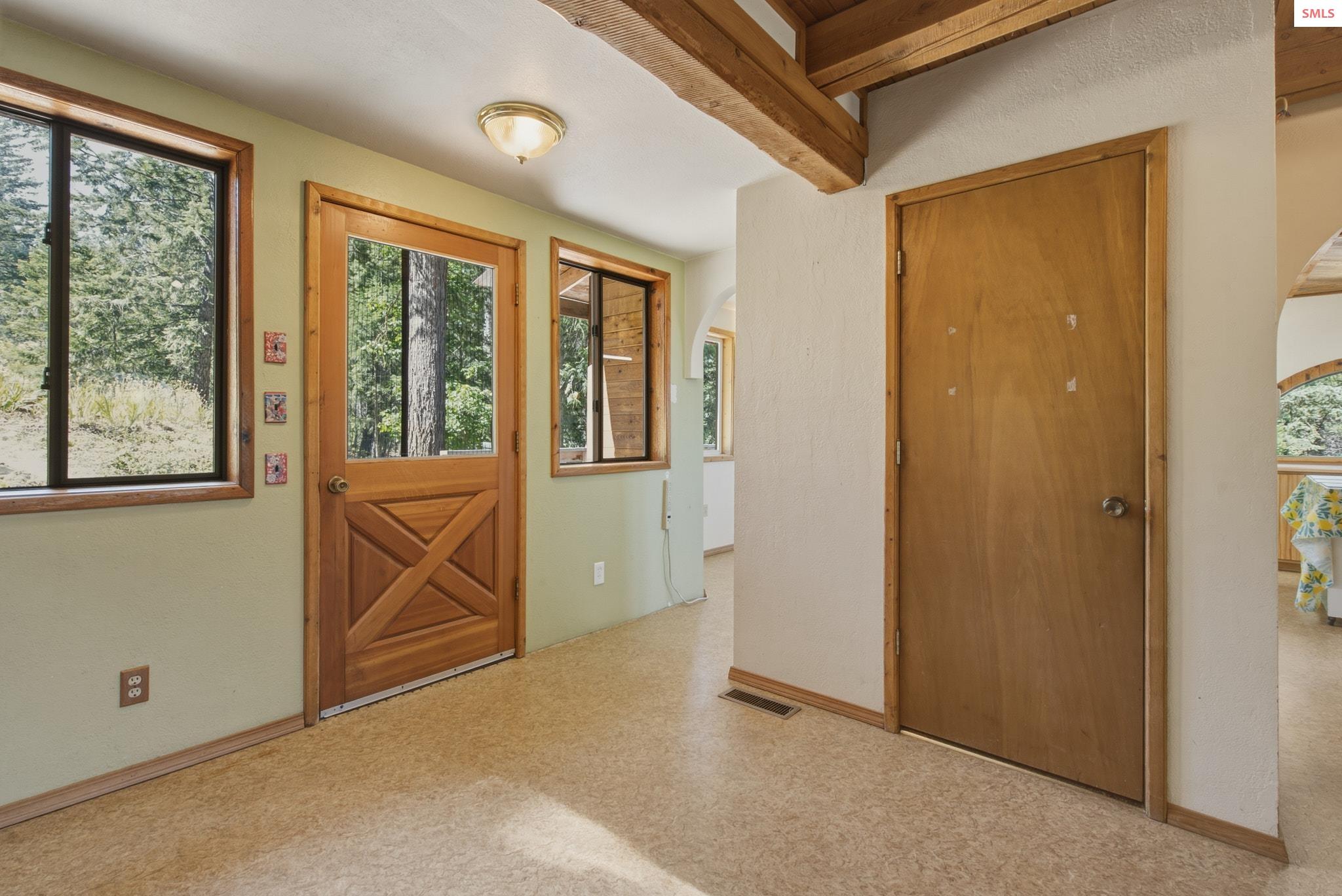 932 Green Pasture Road Naples, ID 83847 - Photo 25 of 62