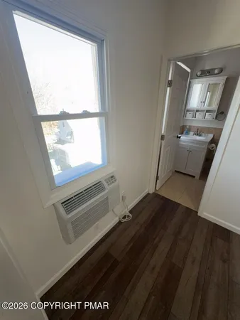 $1,500 | 730 North Main Street, Unit 5, Wilkes Barre, PA 18705