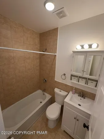 $1,500 | 730 North Main Street, Unit 5, Wilkes Barre, PA 18705