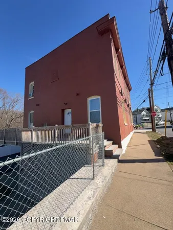 $1,500 | 730 North Main Street, Unit 5, Wilkes Barre, PA 18705